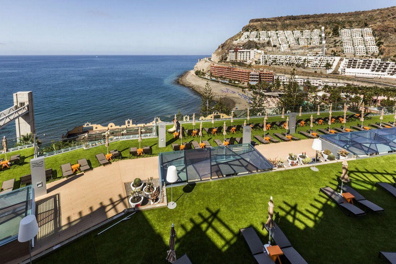 プラヤ・デル・クーラ Riviera Vistaアパートホテル エクステリア 写真